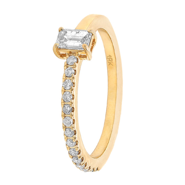 0.35tcw Baguette & Round Diamonds in 18K Yellow Gold Solitaire Ring