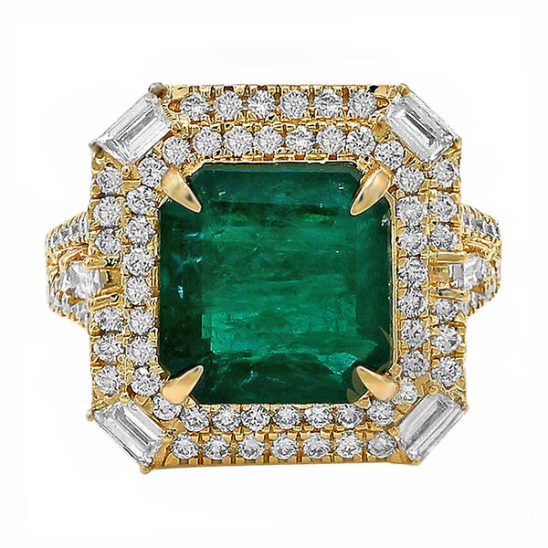 7.81tcw Emerald with Diamonds in 18K Yellow Gold Cocktail Ring
