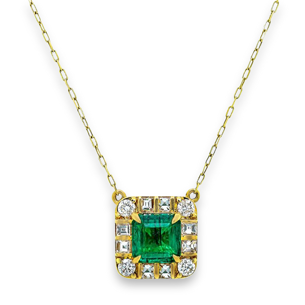 2.57tcw Emerald witn Diamonds in 18K Yellow Gold Necklace 18"